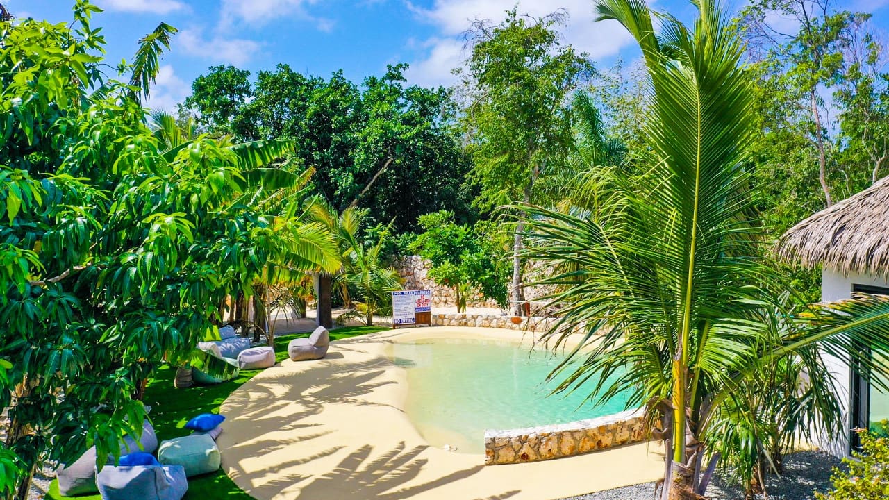 Mastic Cottages Vacation Rentals in the Cayman Islands