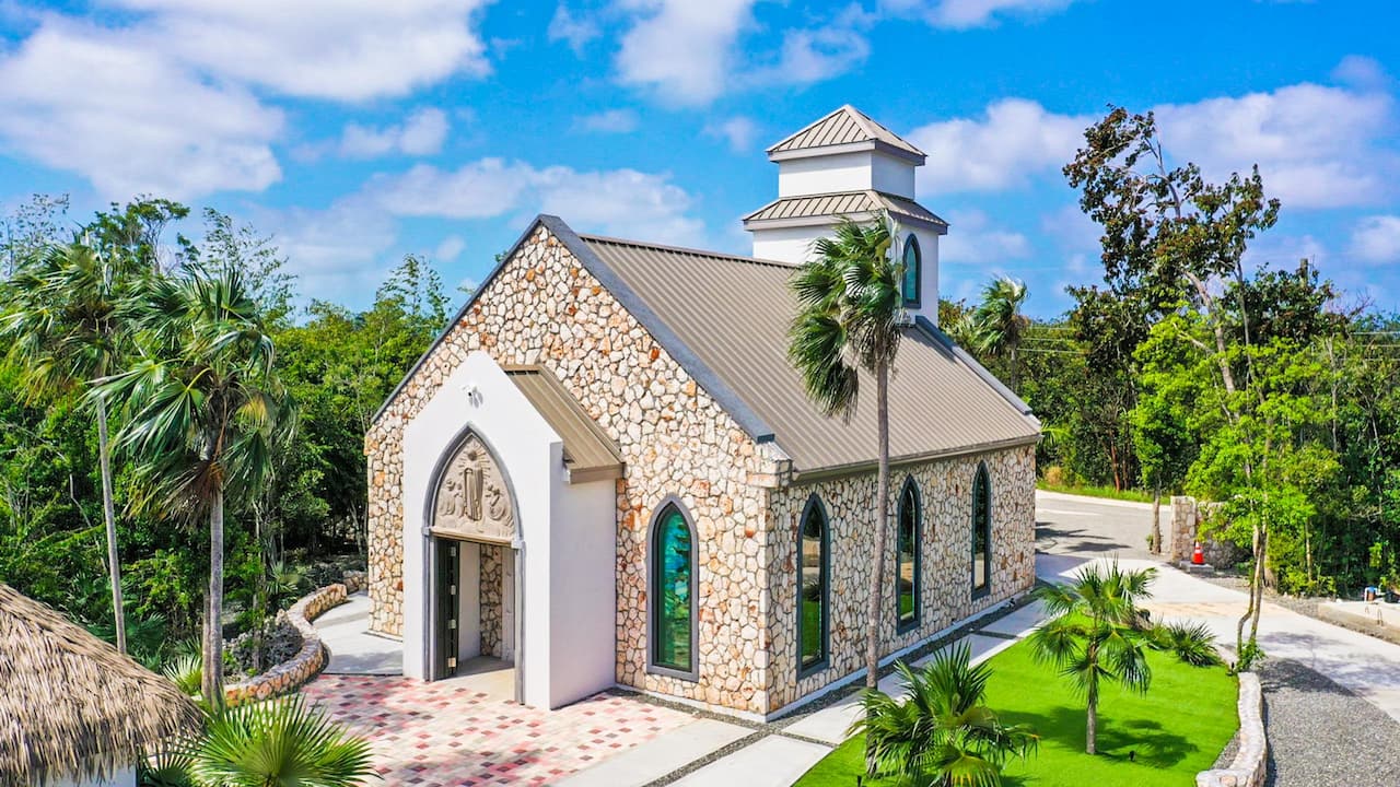 Mastic Cottages Vacation Rentals in the Cayman Islands