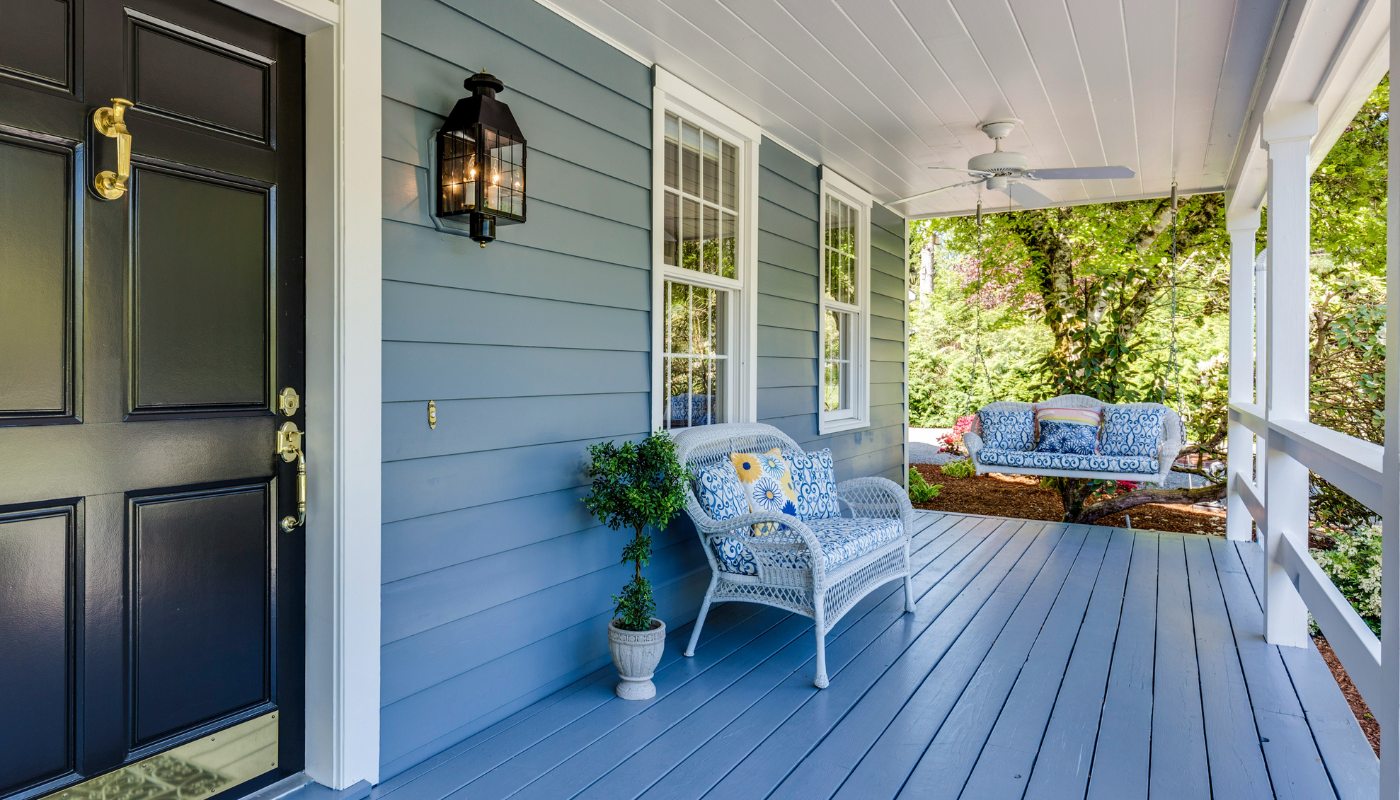 front porch of scenic stays vacation rental