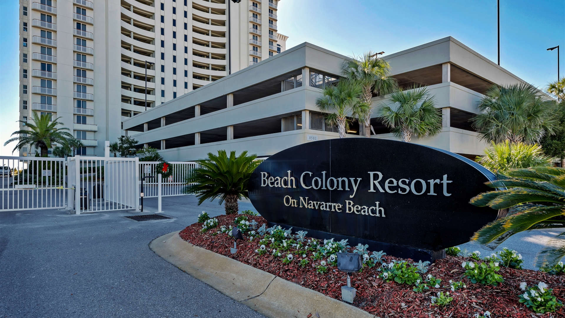 Beach Colony Resort | Vacation Rentals | Navarre Properties