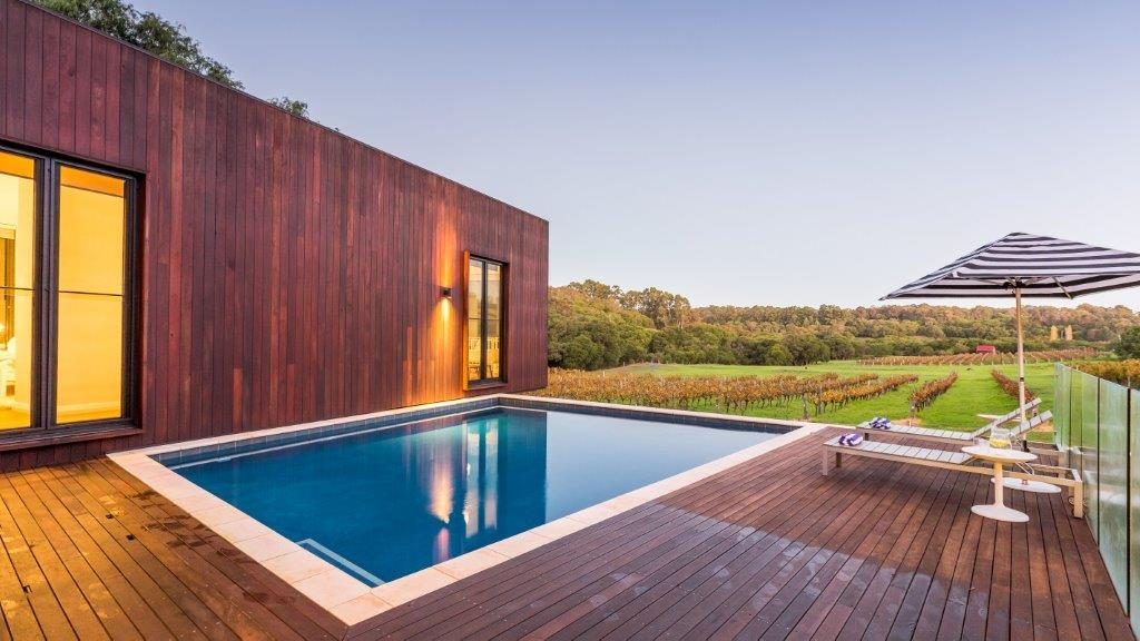 image of swimming pool holiday home