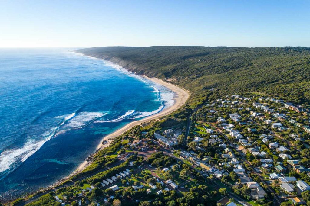 Luxury & FullyEquipped Mandurah Holiday Rentals in WA