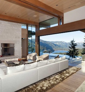 Whistler luxury rental home with pool