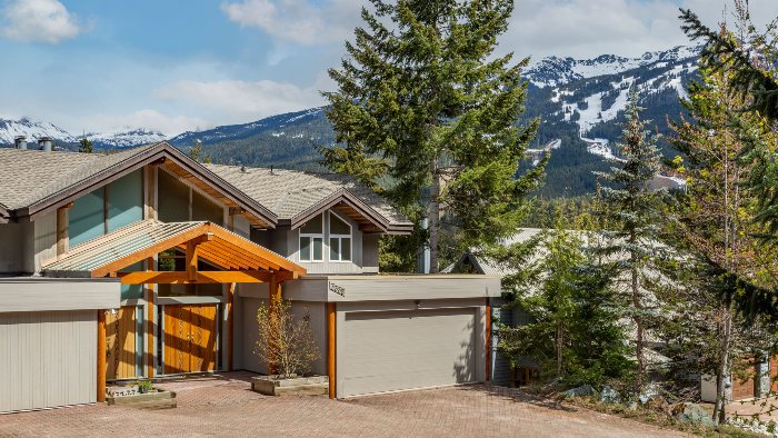 Blueberry vacation rentals whistler