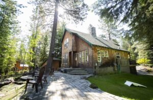 Pet Friendly Vacation Rentals in Bend, OR