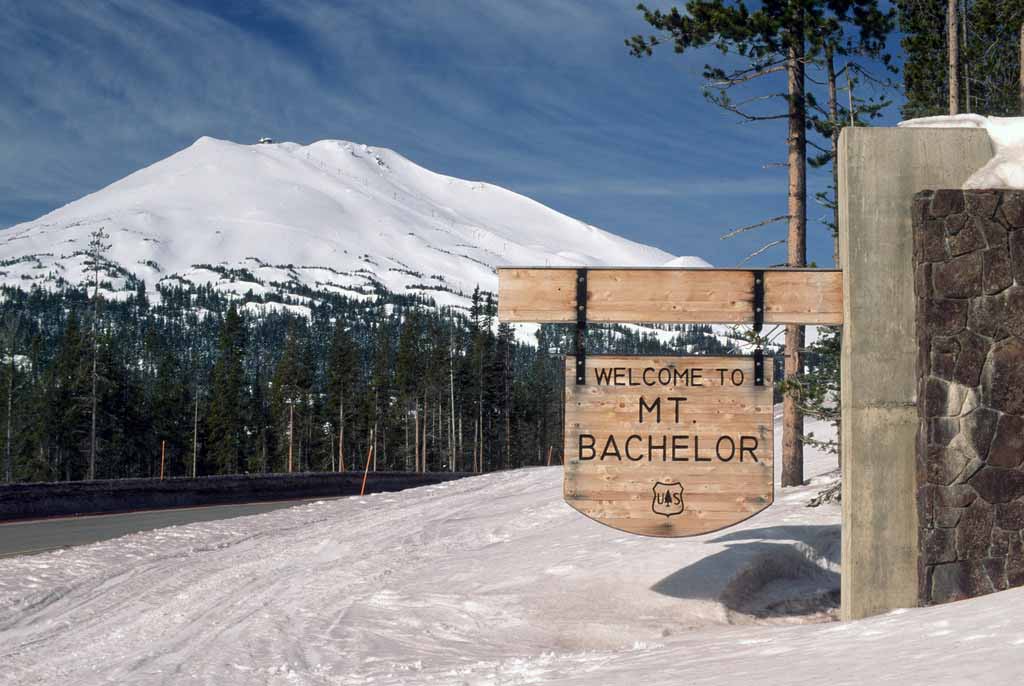 welcome to mt bachelor sign