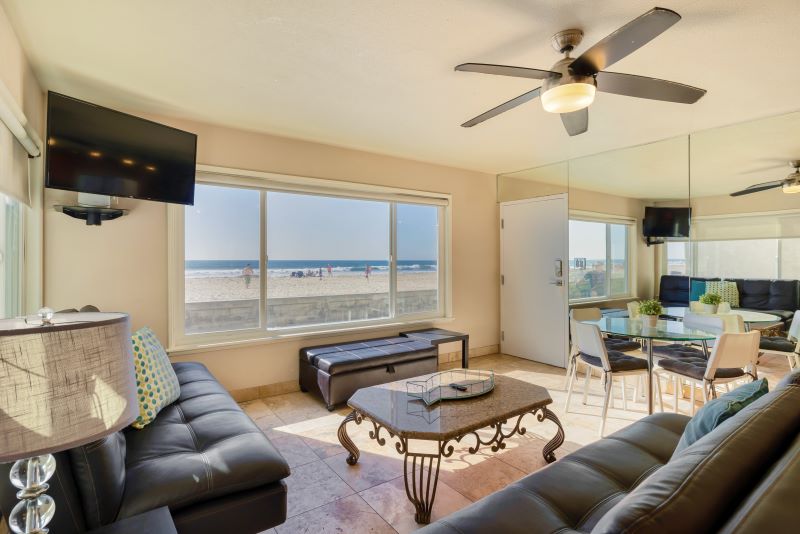 Ocean Front Luxury Beach House #2 - Sleeps 10 on the Ground Floor- 4 Star Rated