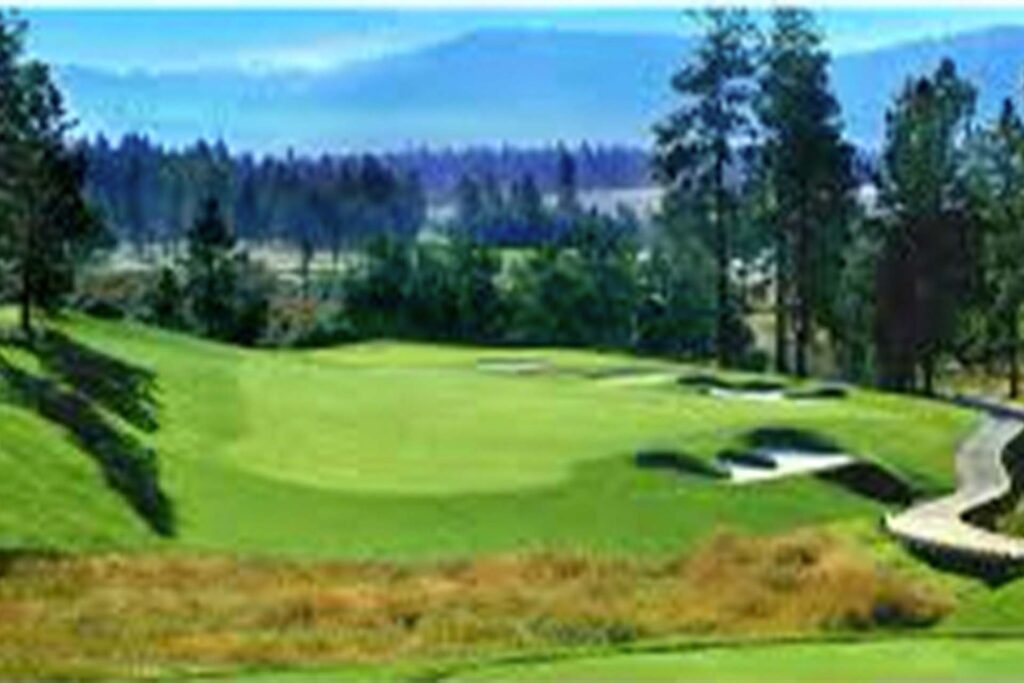 Raven Golf Course in Silverthorne, CO