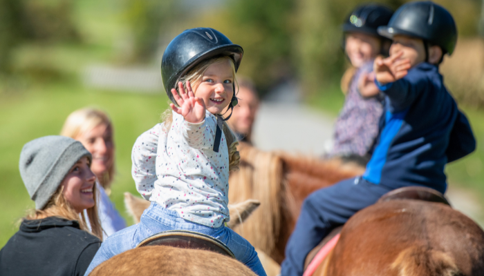 children horseback riding