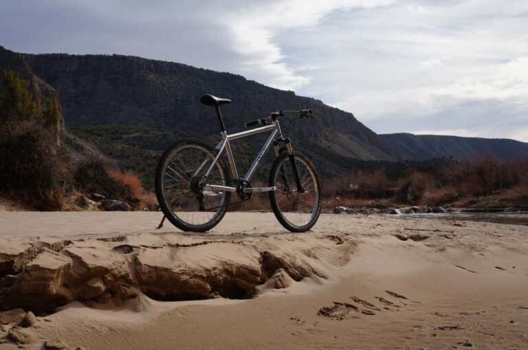 Biking & Bike Rental Casas de Santa Fe