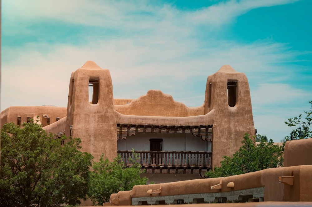 adobe home in Santa Fe