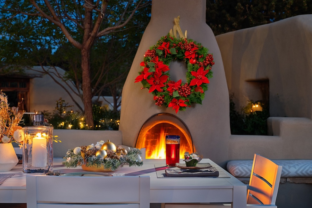 Santa Fe vacation rental with holiday decorations