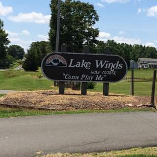 LakeWinds Golf Club