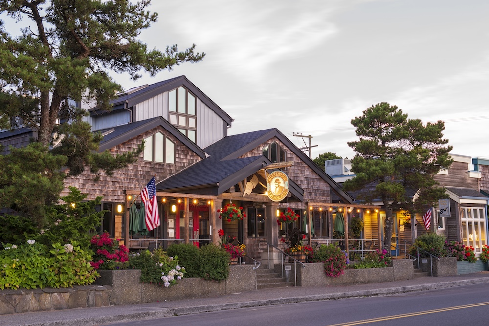 Bill's Tavern Brewhouse at Cannon Beach