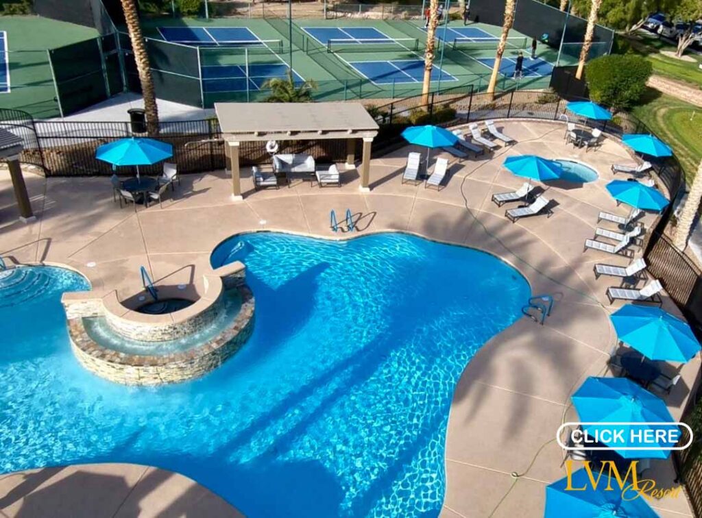 Luxury Clubhouse Pool and Pickleball Courts