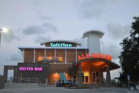 Tailfins Waterfront Grill and Bar