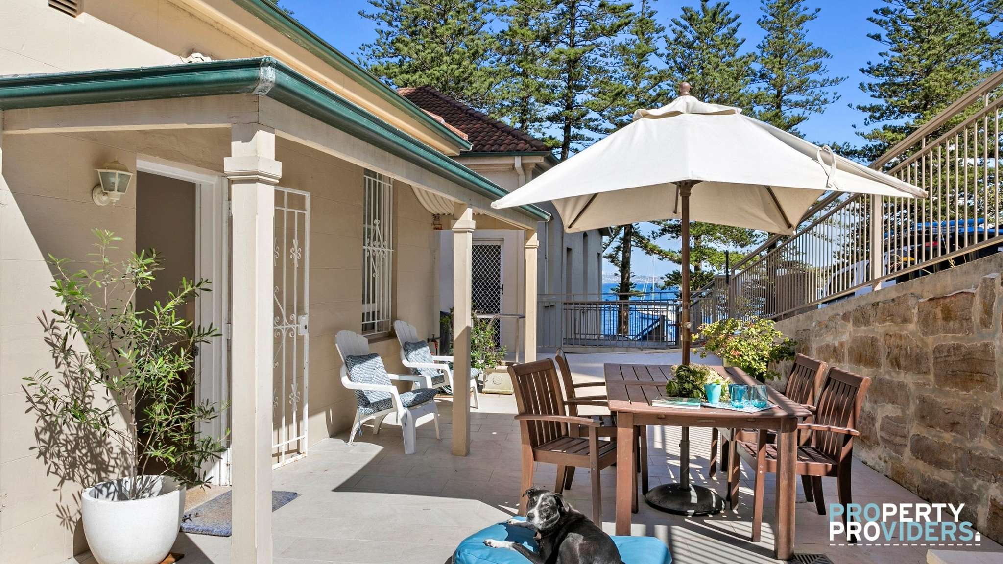 Papillon Manly rental property