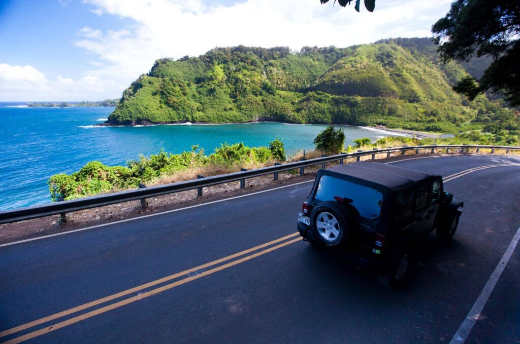 Your Maui travel guide 2022 - How to get around on Maui 
