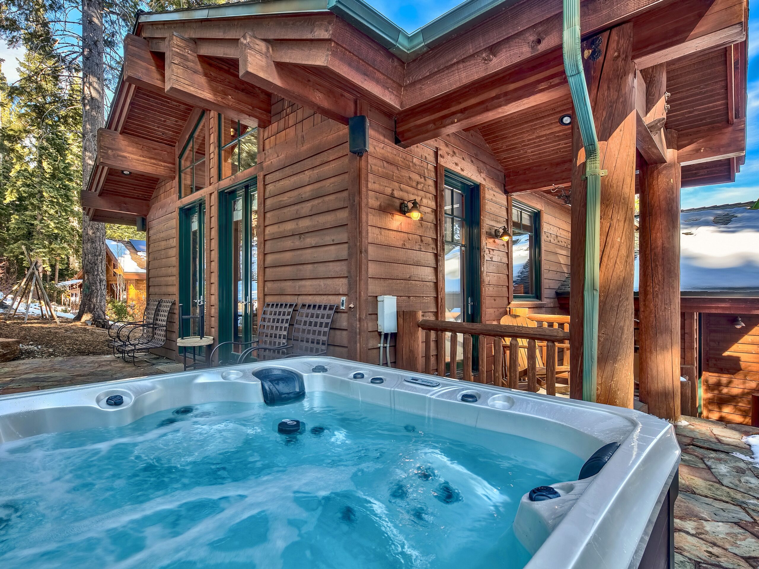 Lake Tahoe Vacation and Cabin Rentals with hot tub