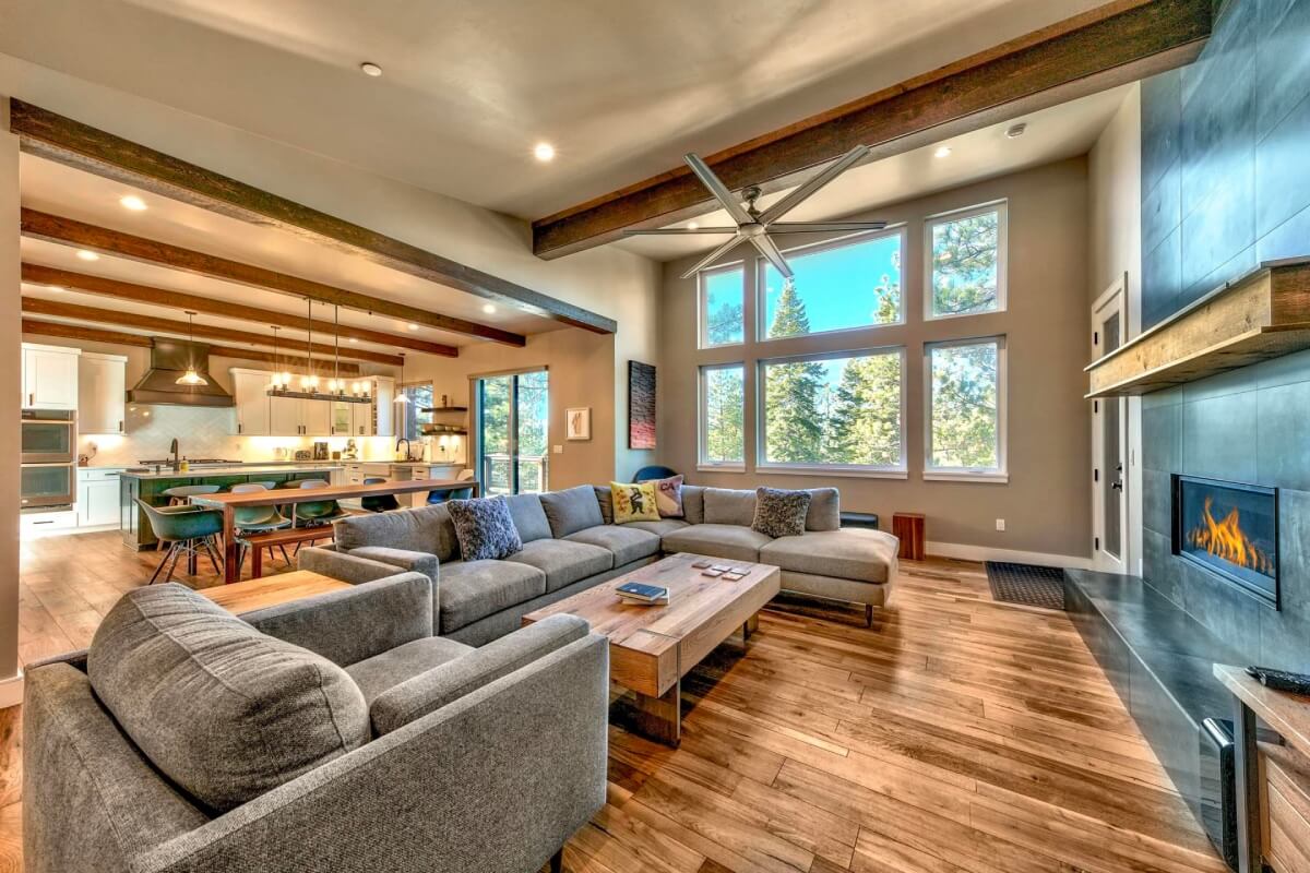 Lake Tahoe Vacation Rentals | VRA