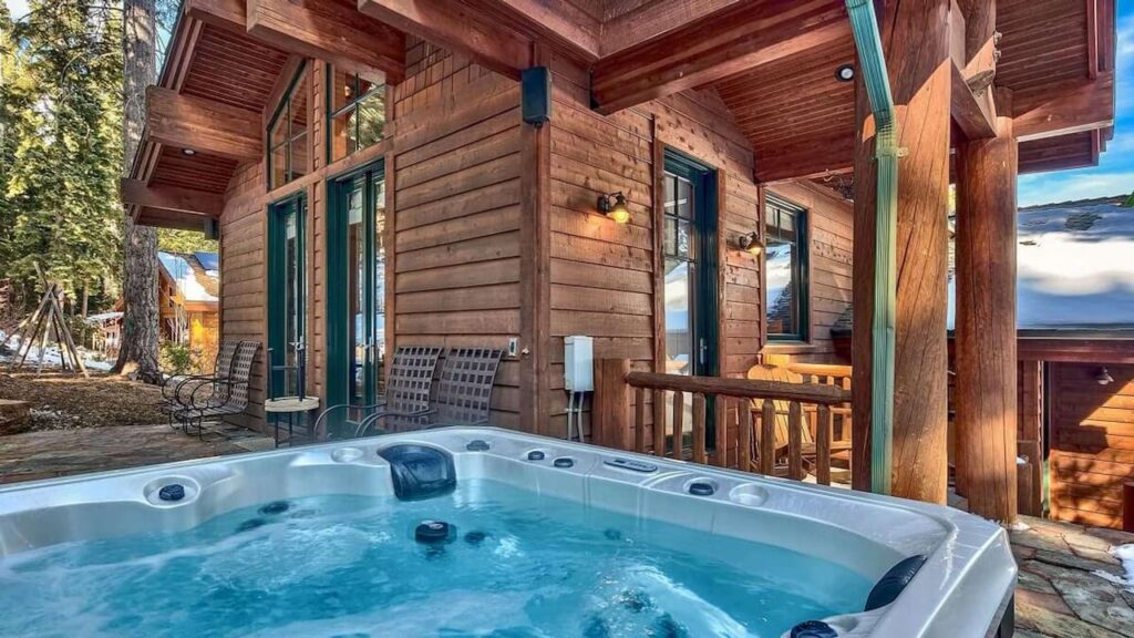 Top 5 Best Winter Stays in Lake Tahoe Cabins with Hot Tubs