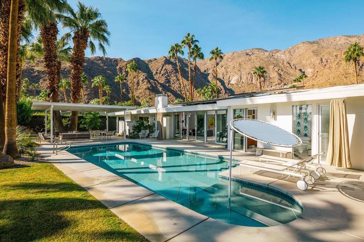 Home - Green Palm Springs Rentals