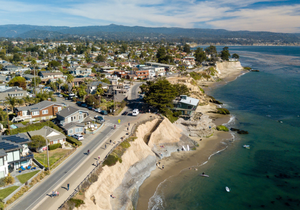 The Absolute Best Time to Visit Santa Cruz - Beachnest Vacation