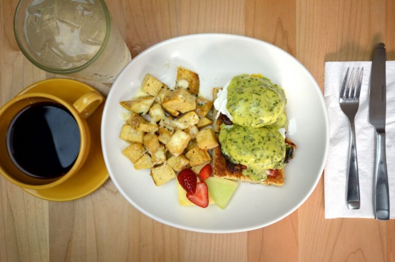 10 Best Breakfast Spots in Victoria BC EMR Vacation Rentals