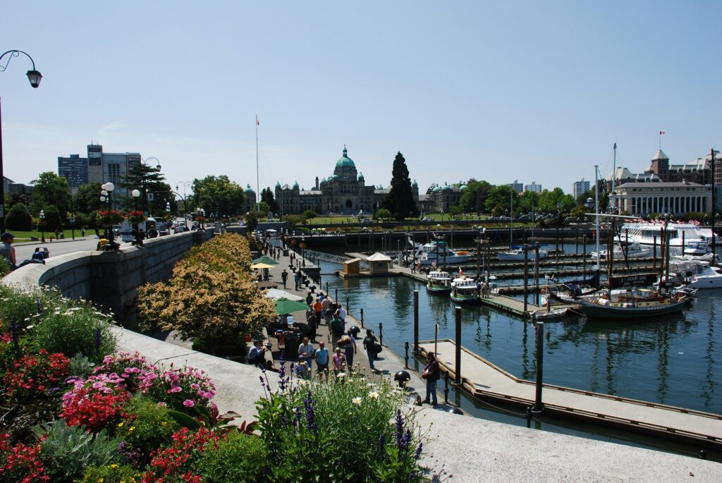 view of the inner harbour victoria BC looking south